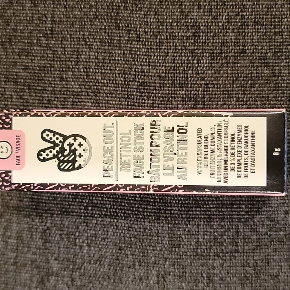 Peach Out Retinol Face Stick - Picture 5 of 5
